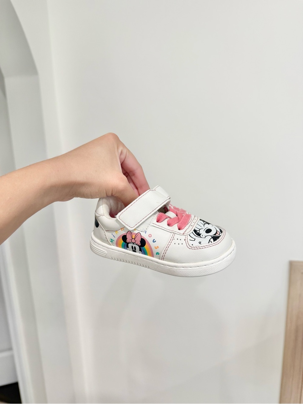 Zara White Kids Sneakers with Pink Accents and Minnie Graphic